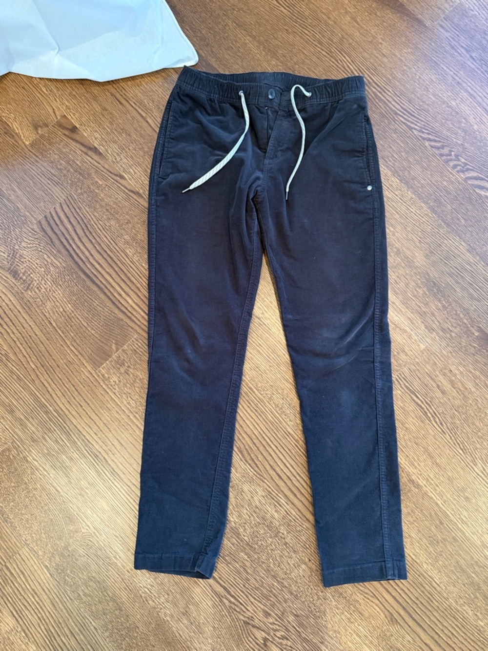 Vuori Black Slim Drawstring Pants